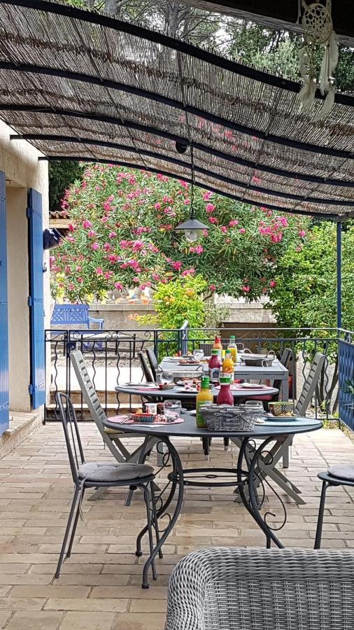 Le Mas Des Hibiscus Trans-en-Provence Ngoại thất bức ảnh